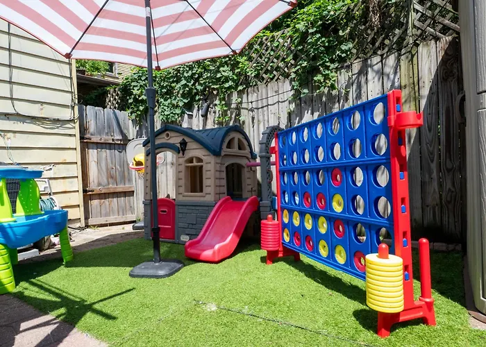 Chic & Comfy 3br, Family Friendly *