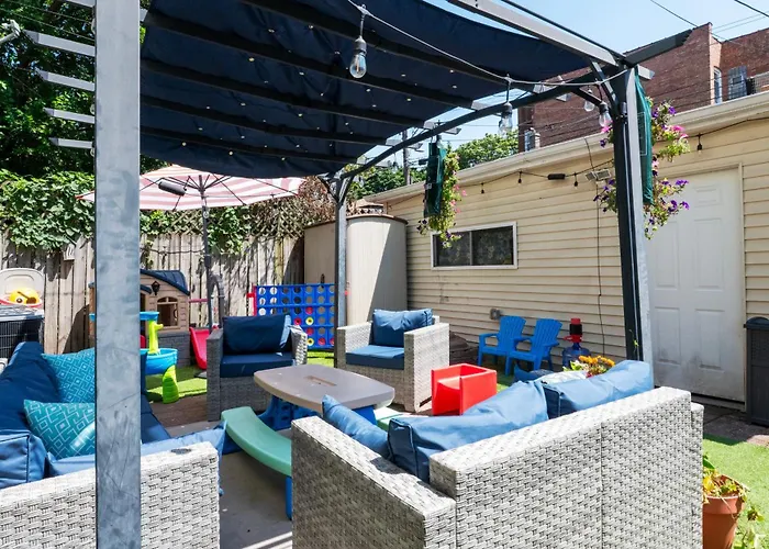Chic & Comfy 3br, Family Friendly Apartment Chicago